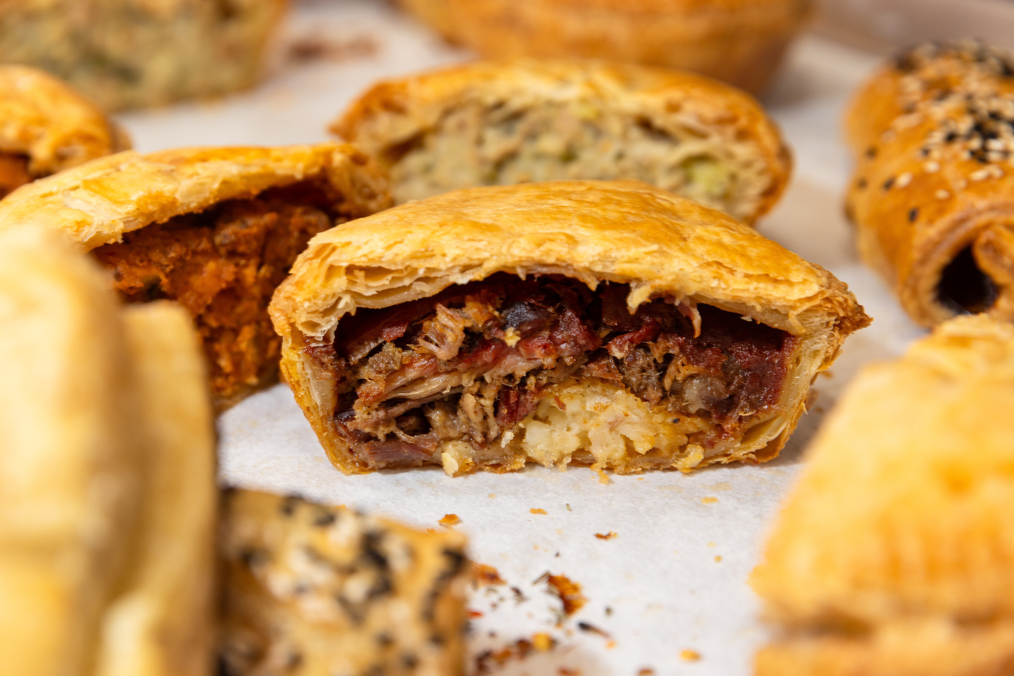 Former Bay Area pizza parlor now home to rare pies from the islands