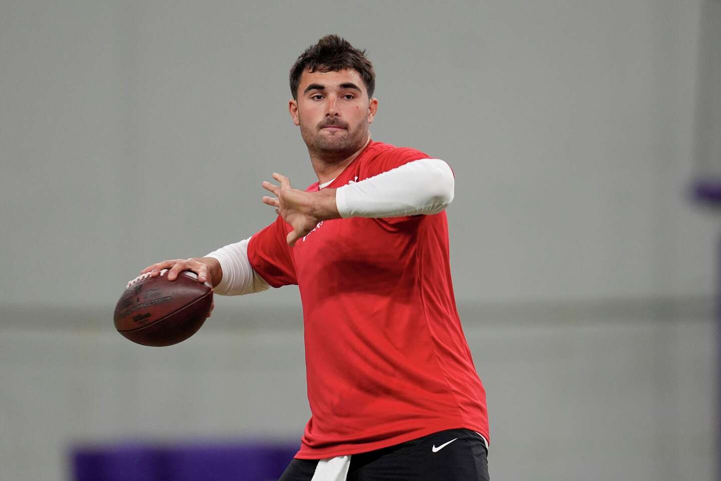 Sam Howell Signig With Cowboys, quarterback Sam Howell agree to terms on one-year contract