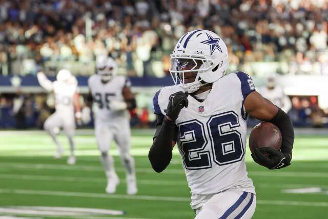 Cowboys' DaRon Bland to undergo surgery for foot injury