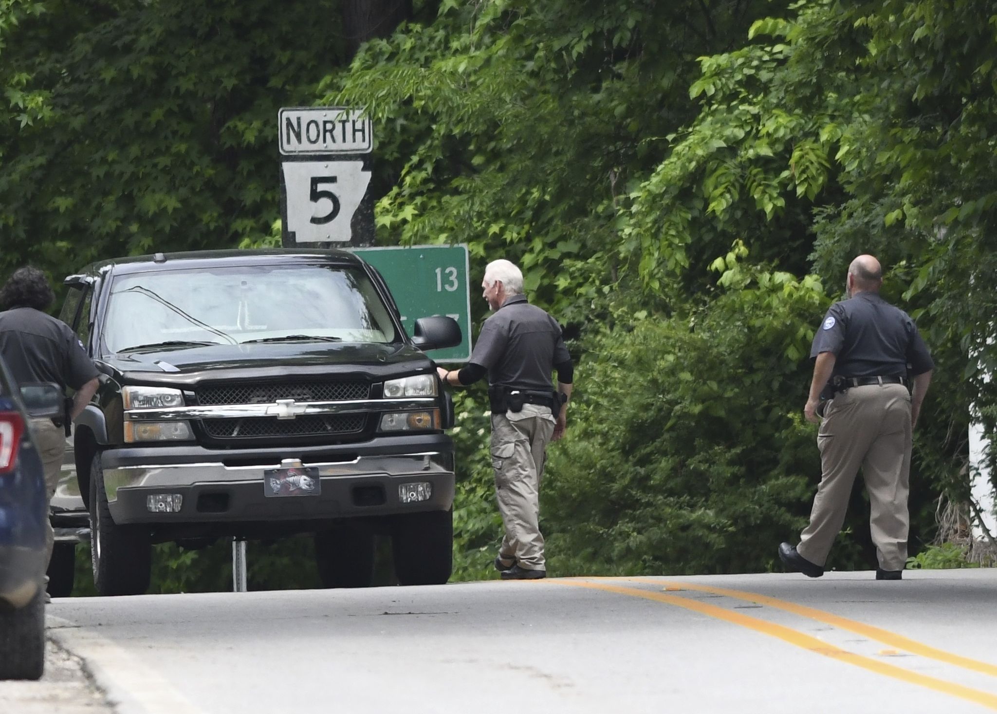 Ex-Arkansas police chief and convicted murderer captured after nearly 2 ...