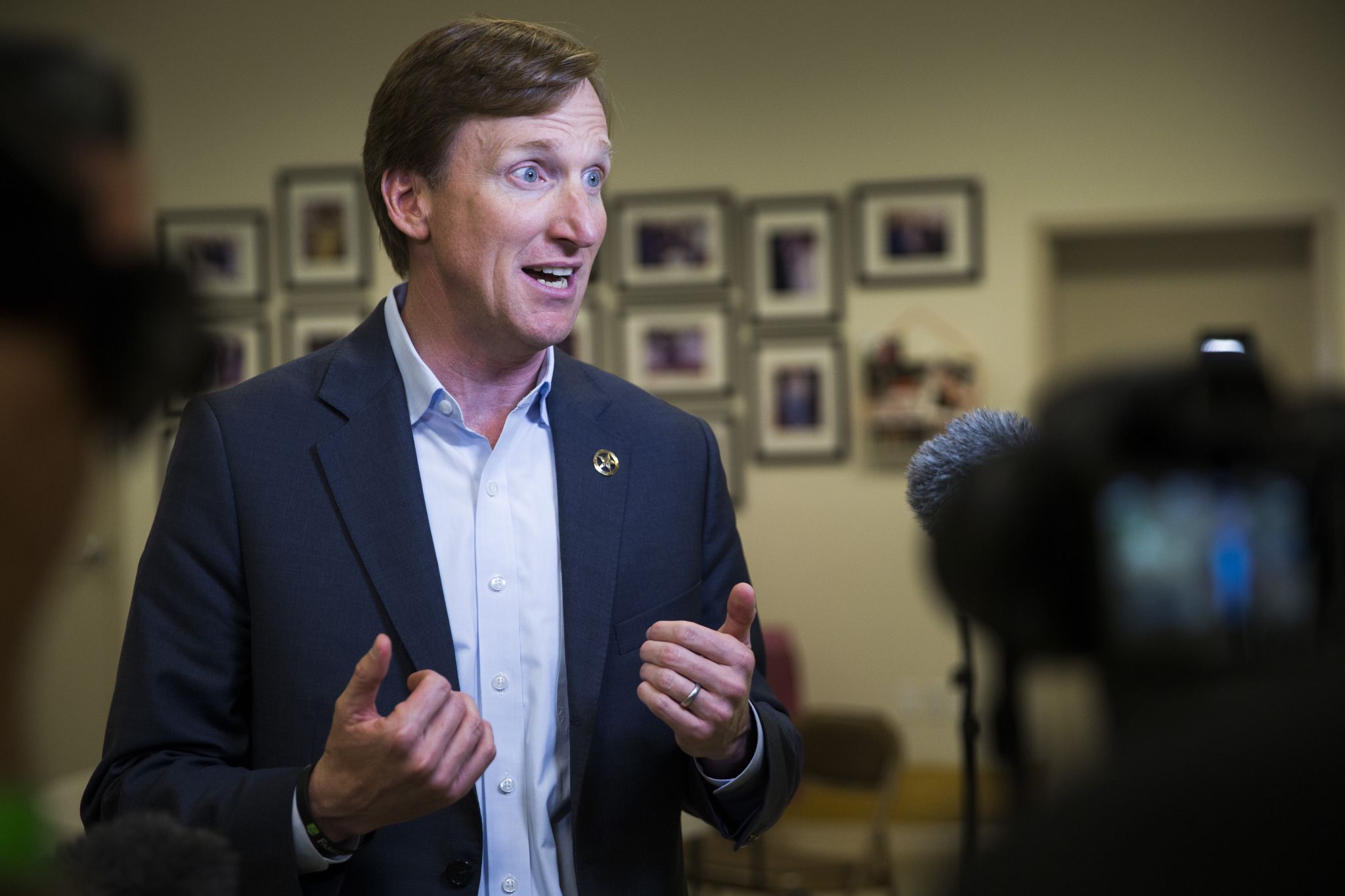 Houston businessman Andrew White drops Democratic bid for Texas governor