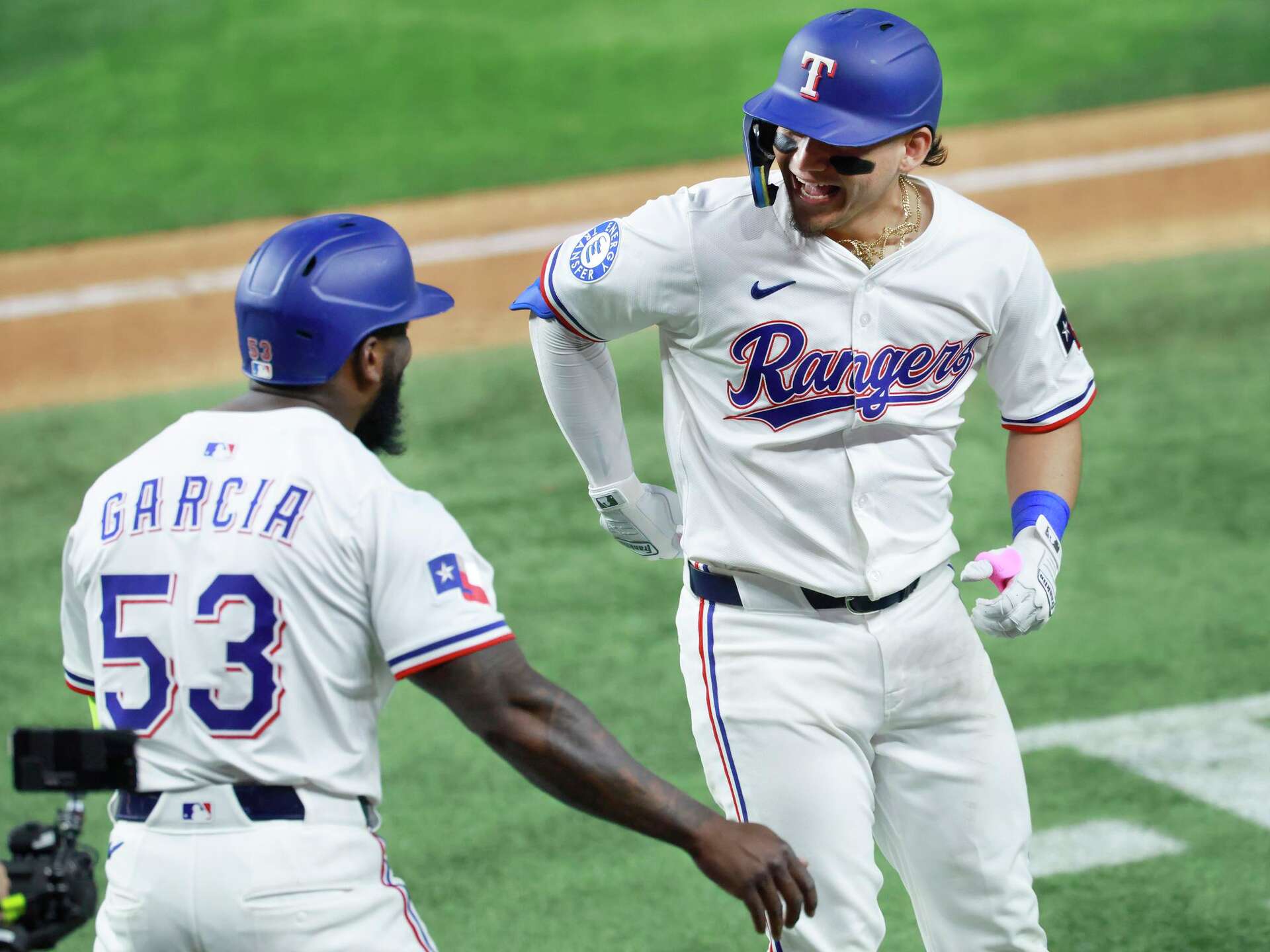 Rangers outfield analysis: Who is playing right field next season?