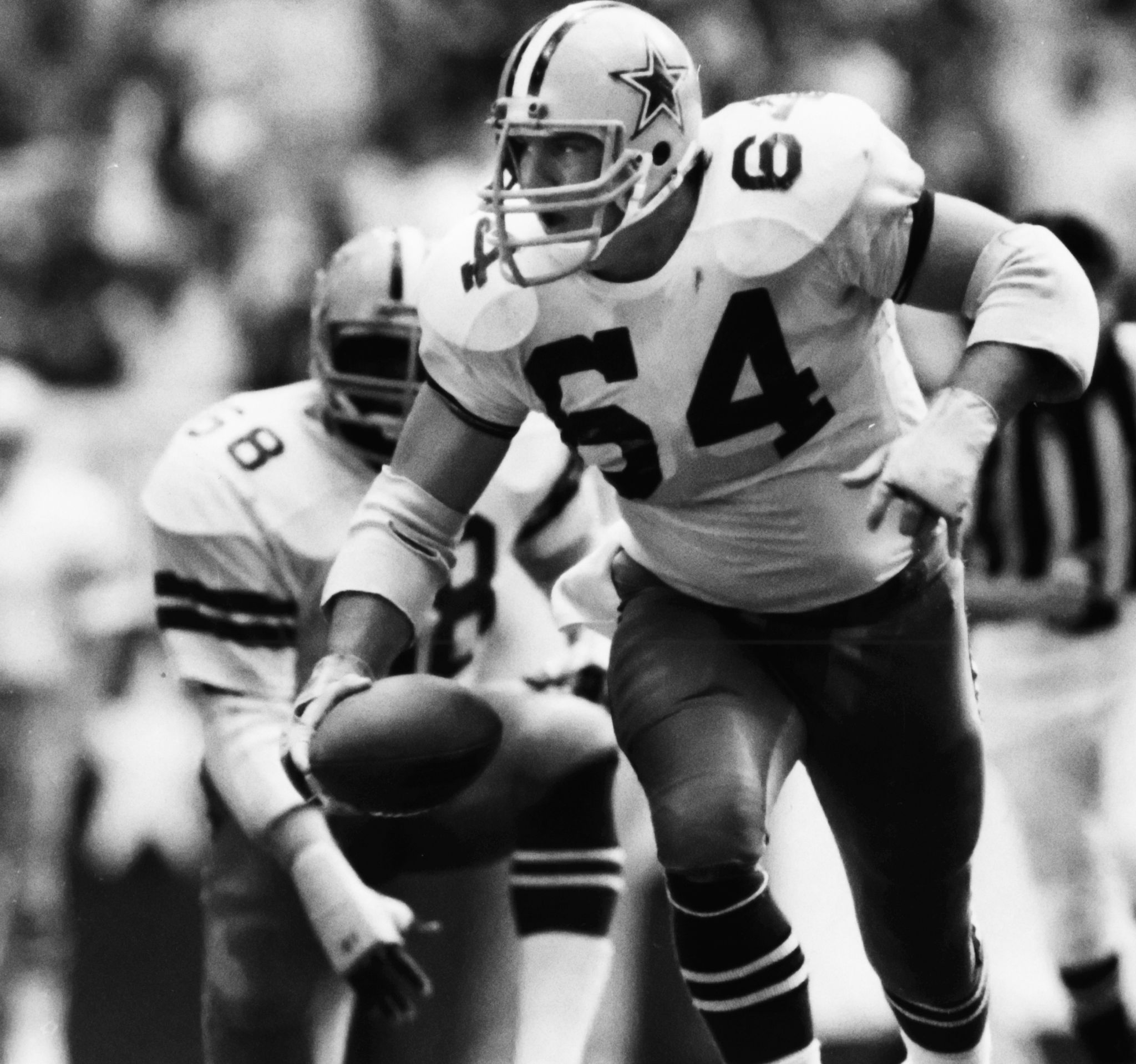 Tom Rafferty Signature Tom Rafferty, a stalwart on Dallas Cowboys offensive line, dies at 70