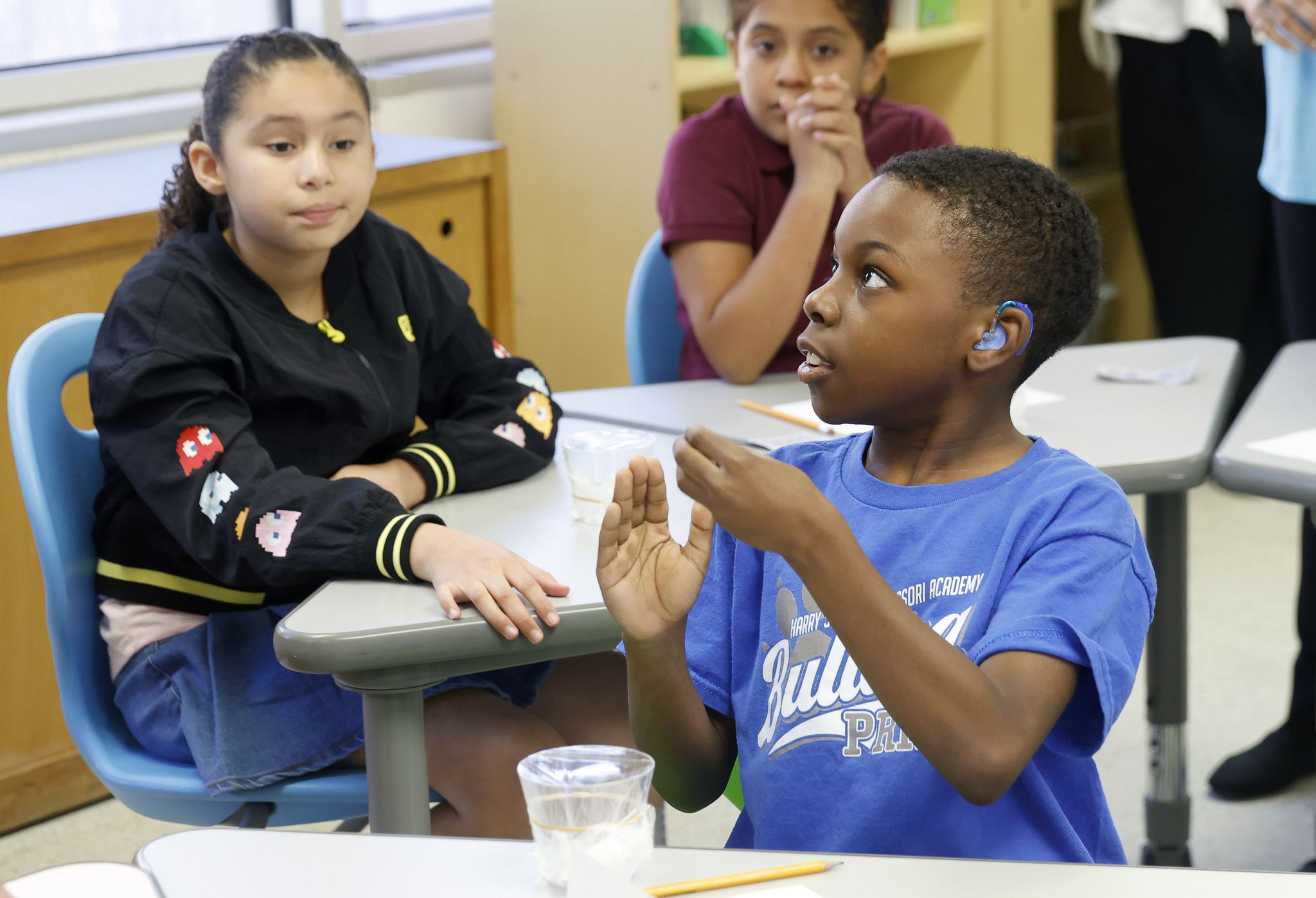 Dallas kids are learning sign language at this summer camp