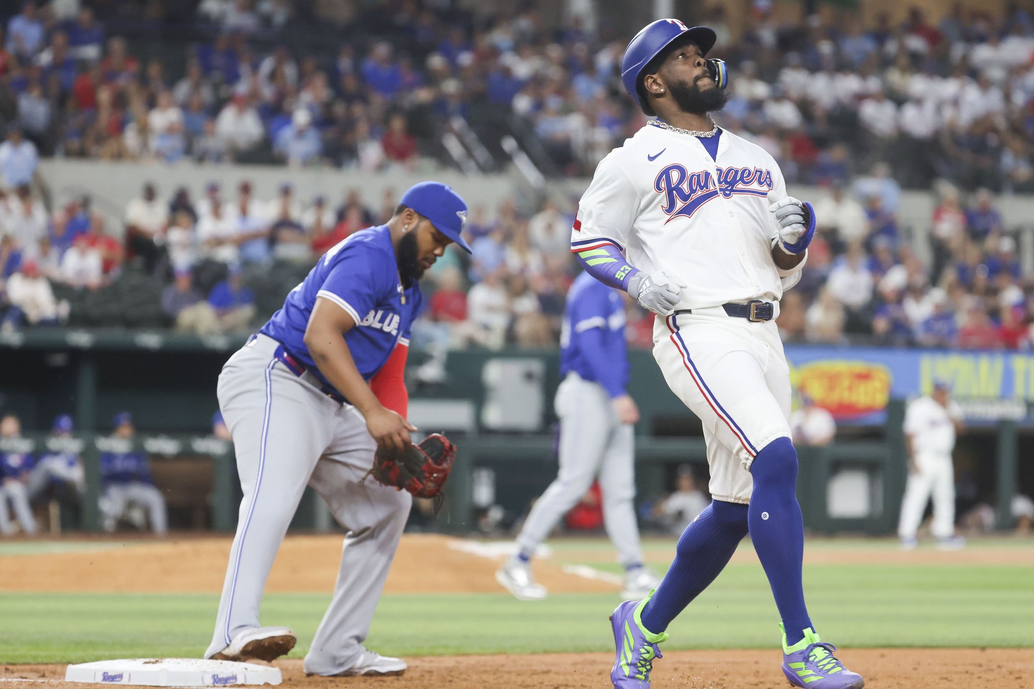 Rangers' next course of action to fix their struggling offense? Rest