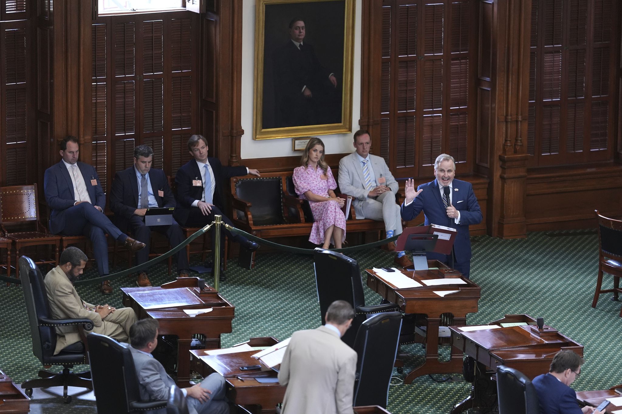 Texas Senate gives initial approval to abortion pill bill, targeting ...