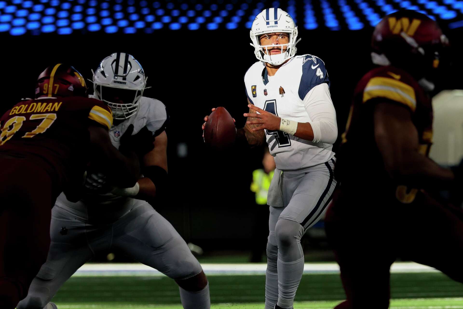 Dak Prescott addresses bandaged left hand after Cowboys-Commanders