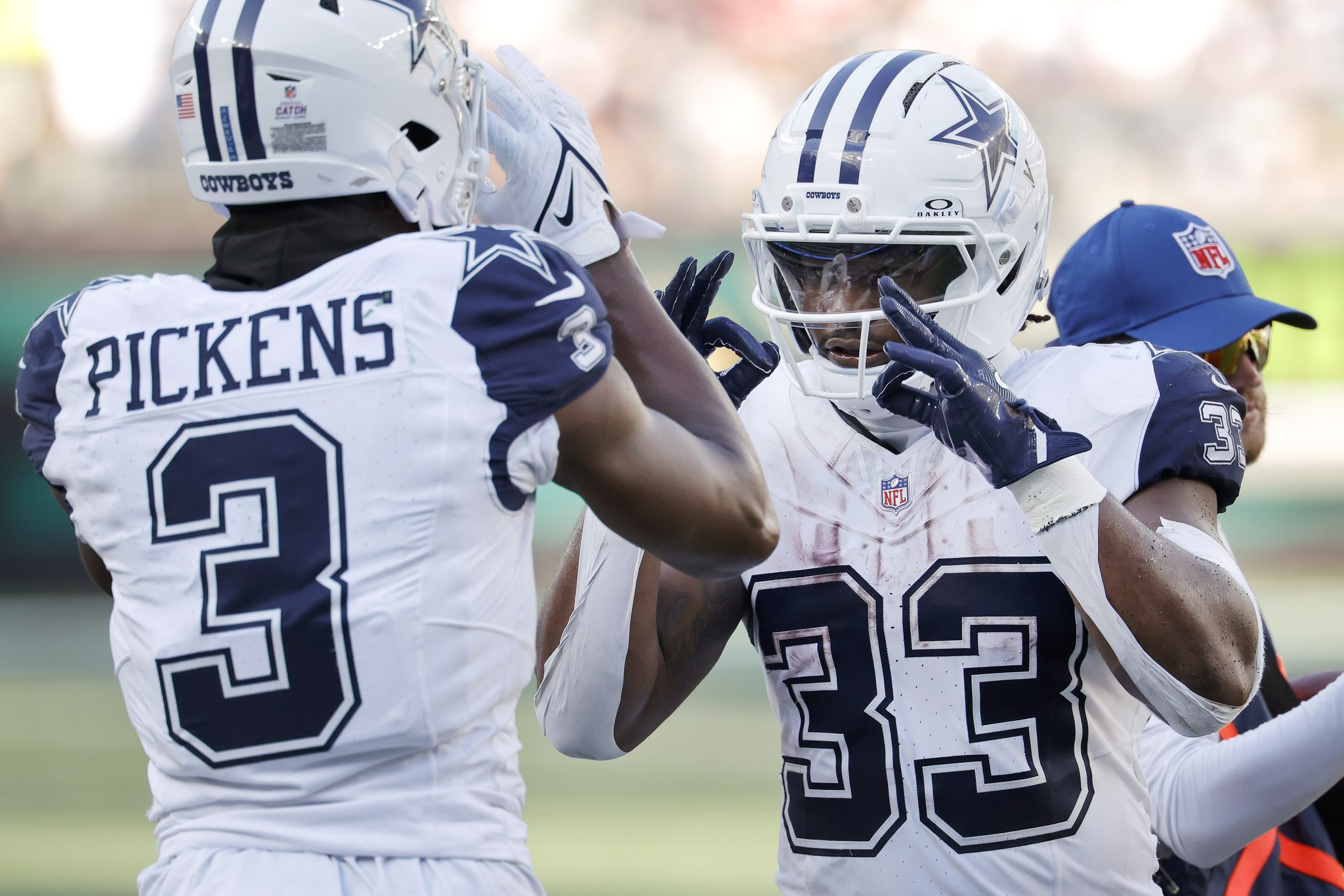 www.dallasnews.com