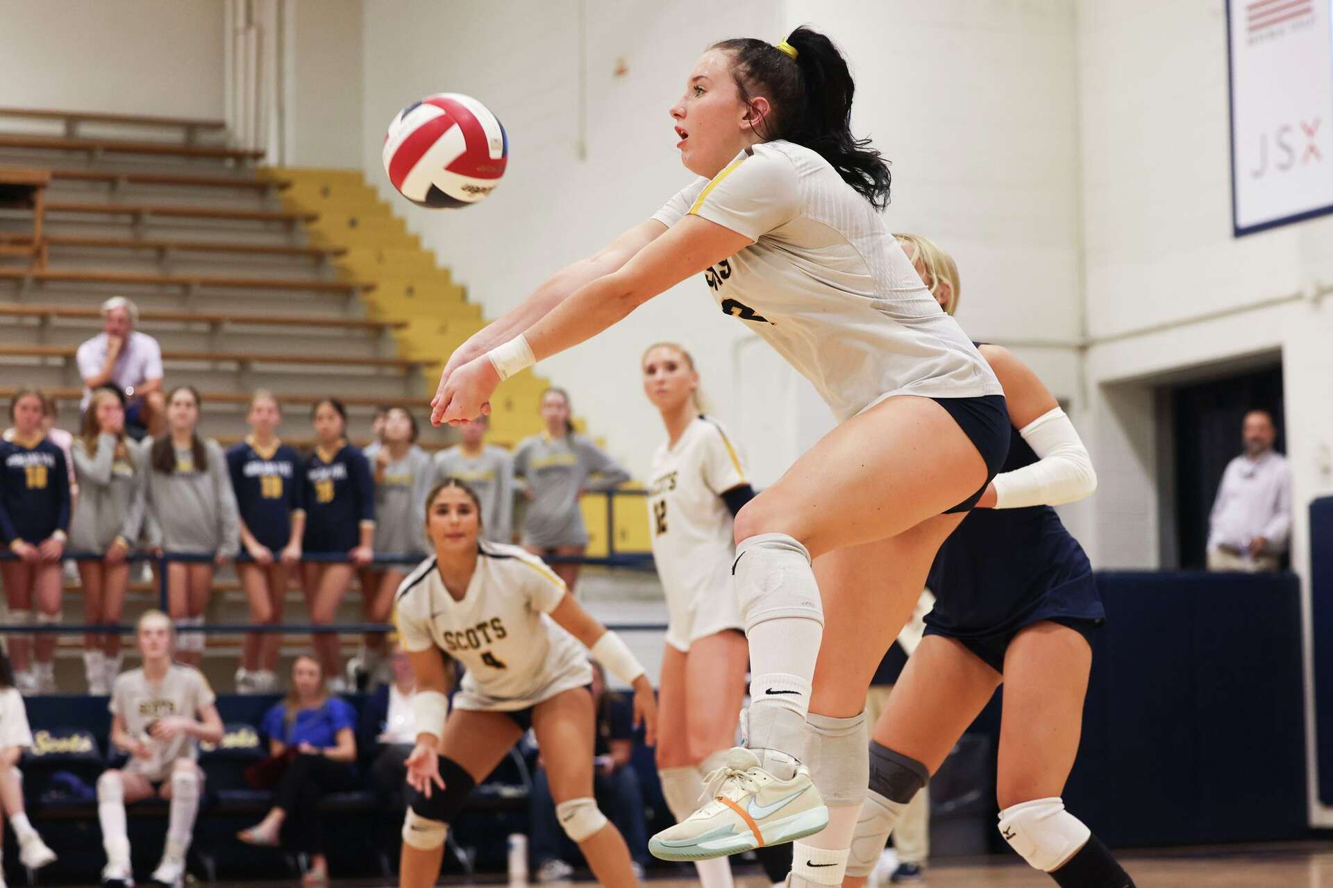 Underclassmen 2 10 underclassmen making an impact on Dallas-area HS volleyball