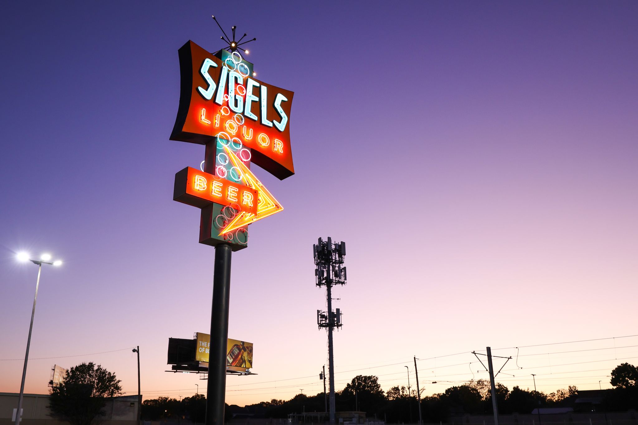 Classic Sigel's sign will remain with store's name change