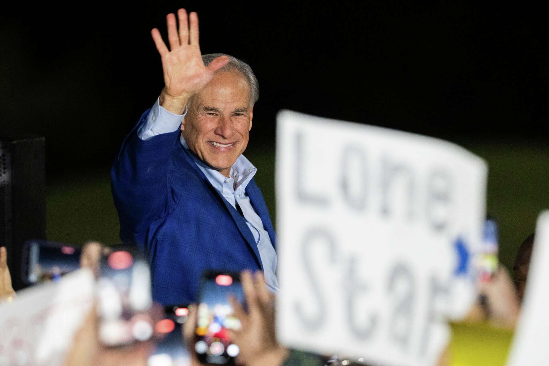 Gov. Greg Abbott seeks fourth term as challengers look for cracks in ...