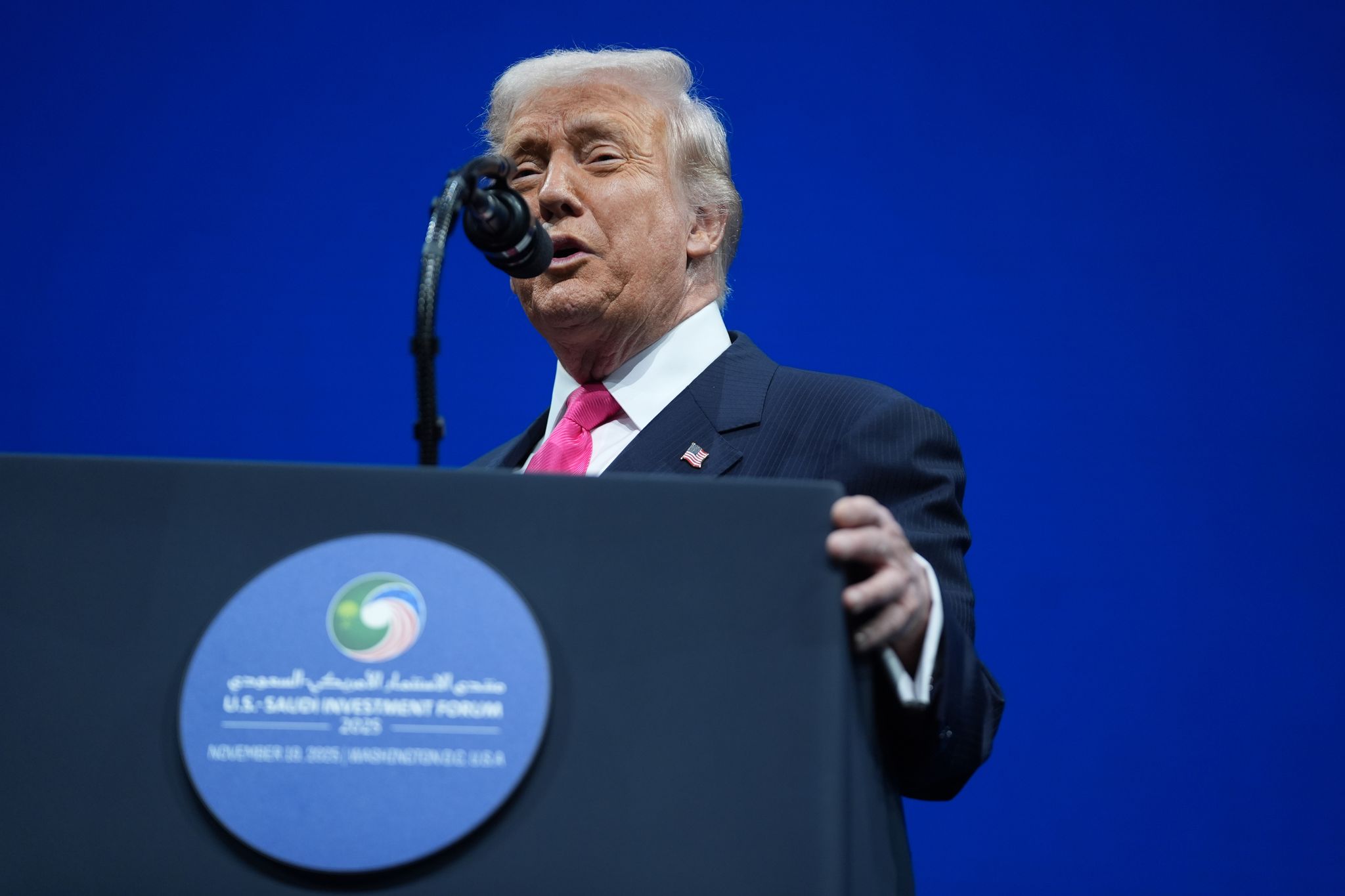 Trump signs bill to release Jeffrey Epstein case files after fighting ...