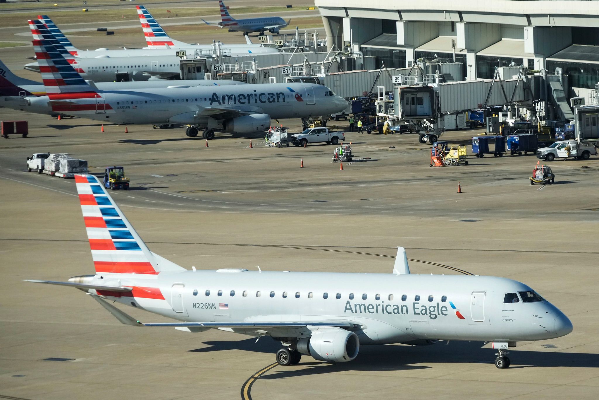 Dallas August flight deals: Book 5 trips under $200