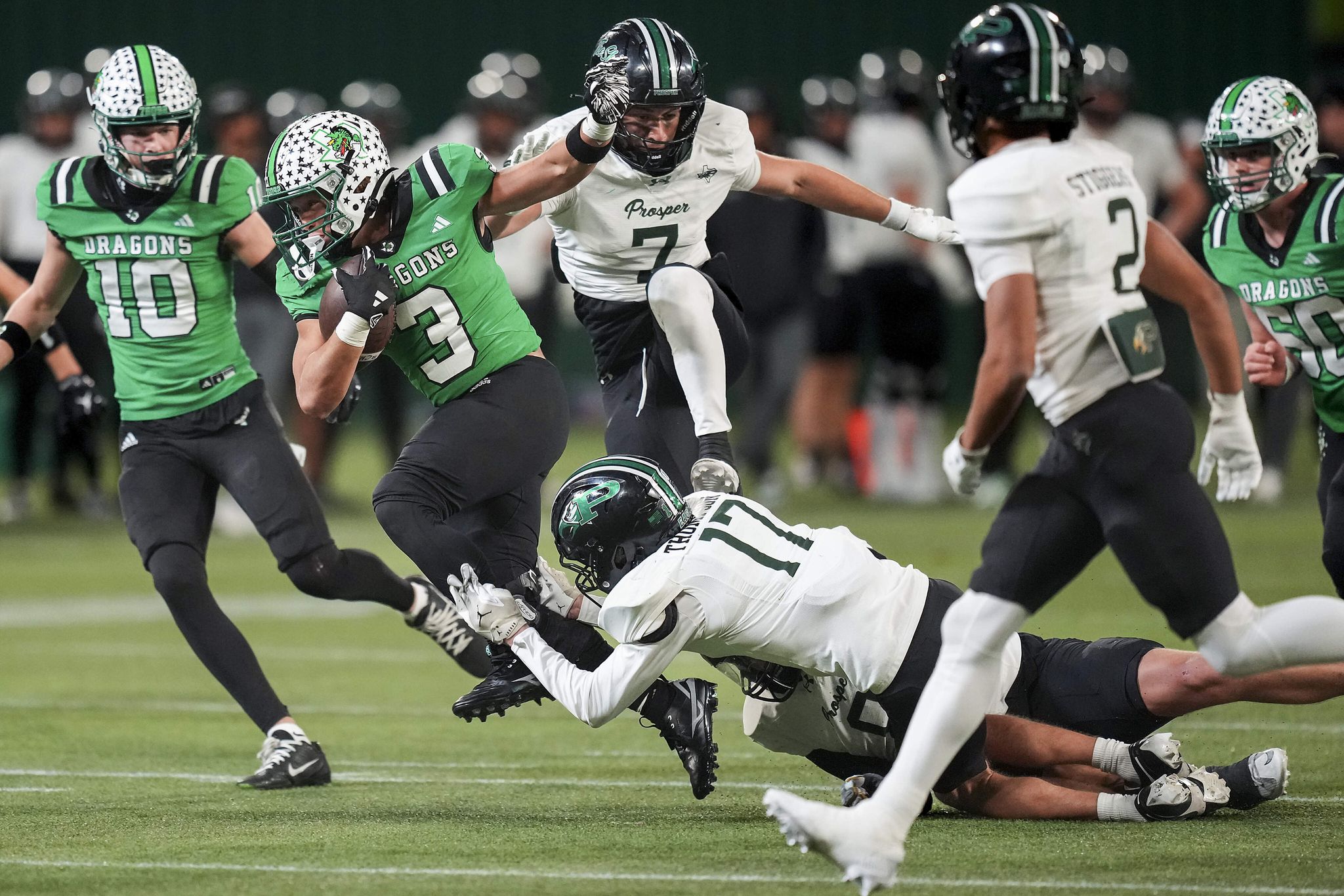 Several Dallas-area football standouts remain unsigned