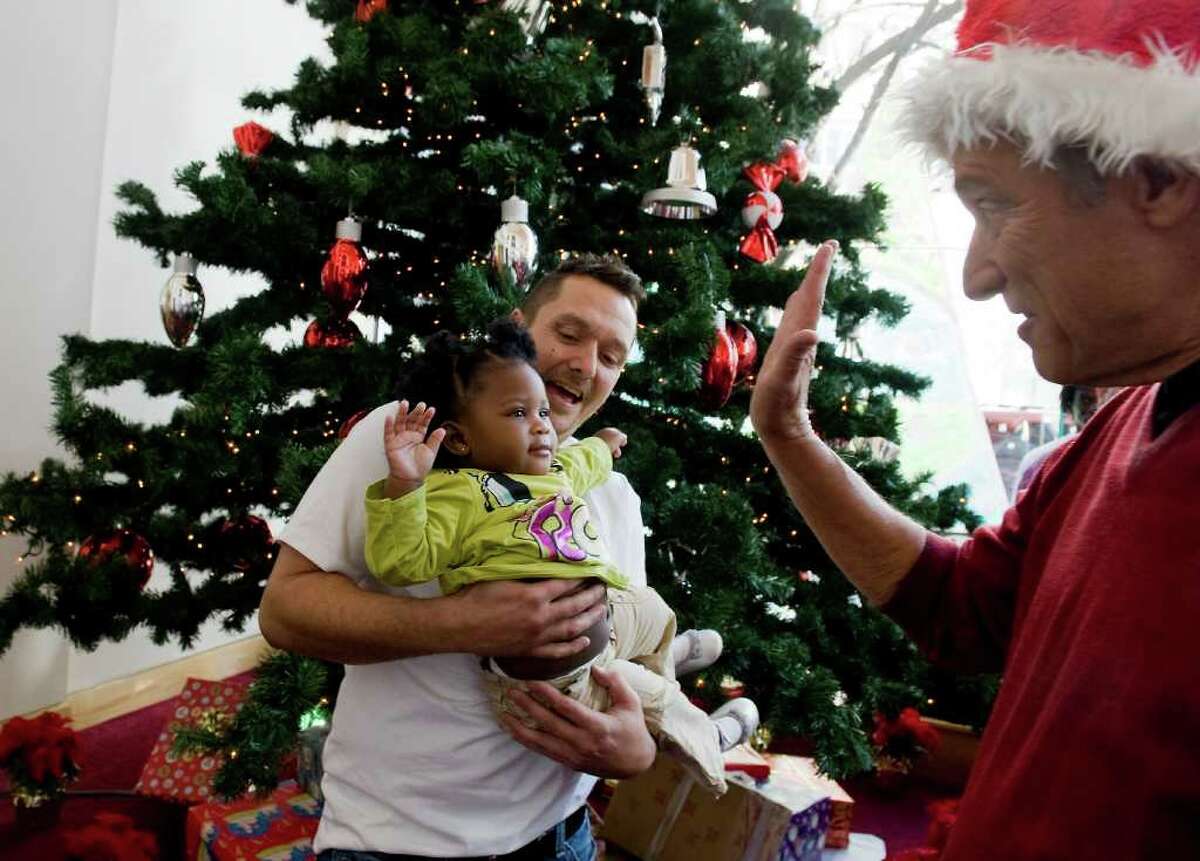 Maury Povich helps collect holiday toys for needy children