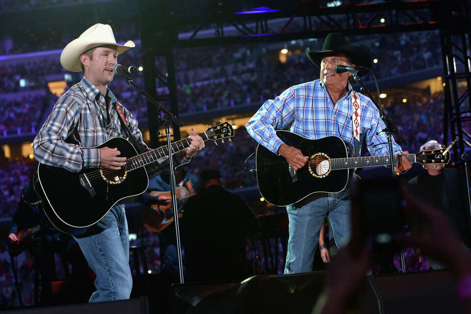George Strait's son quietly curbs legal beef with San Antonio builder