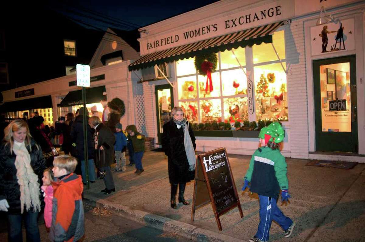 Santa gets festive welcome in Southport