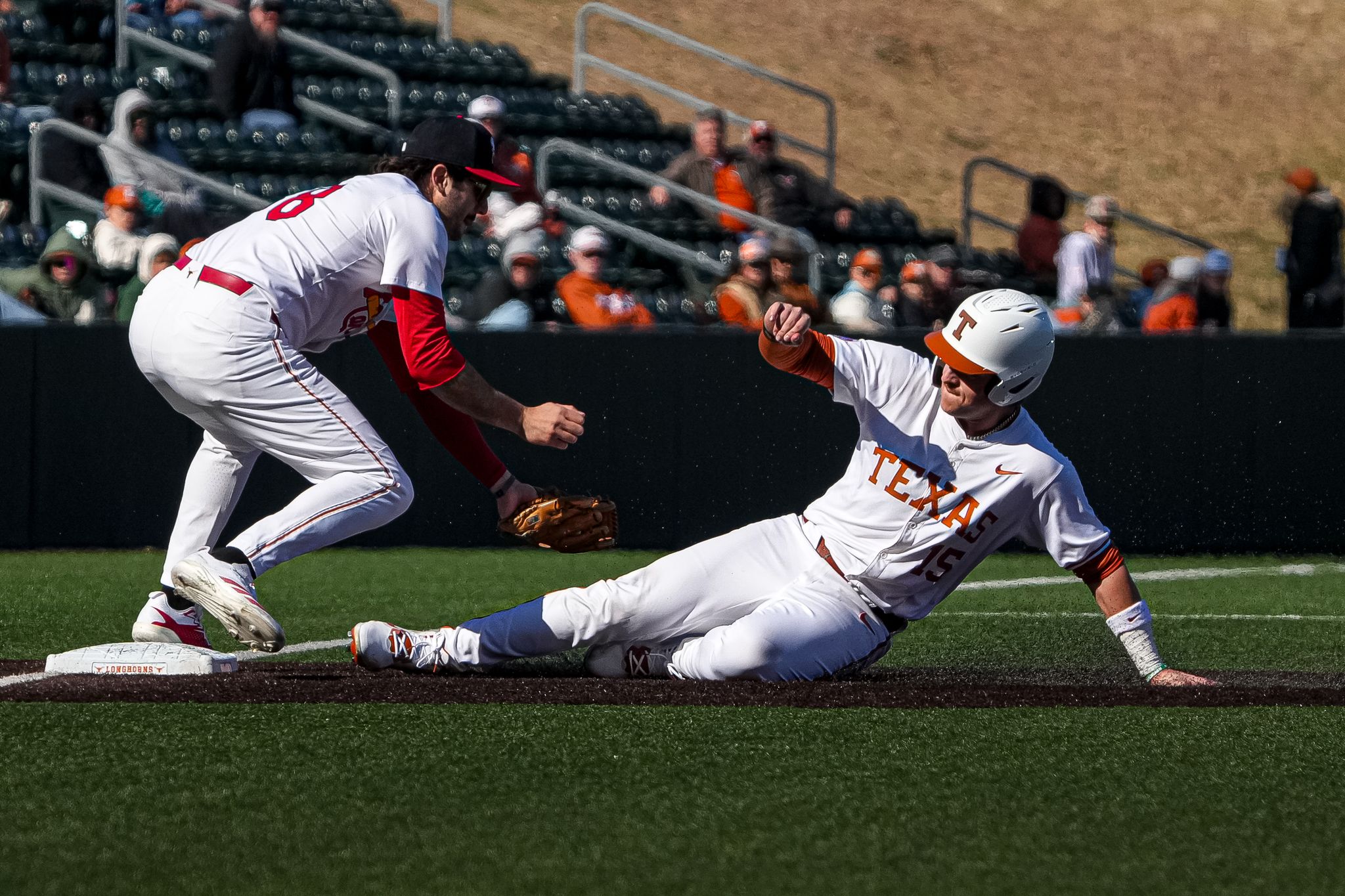 Texas Longhorns open season with annual alumni baseball game, see the photos