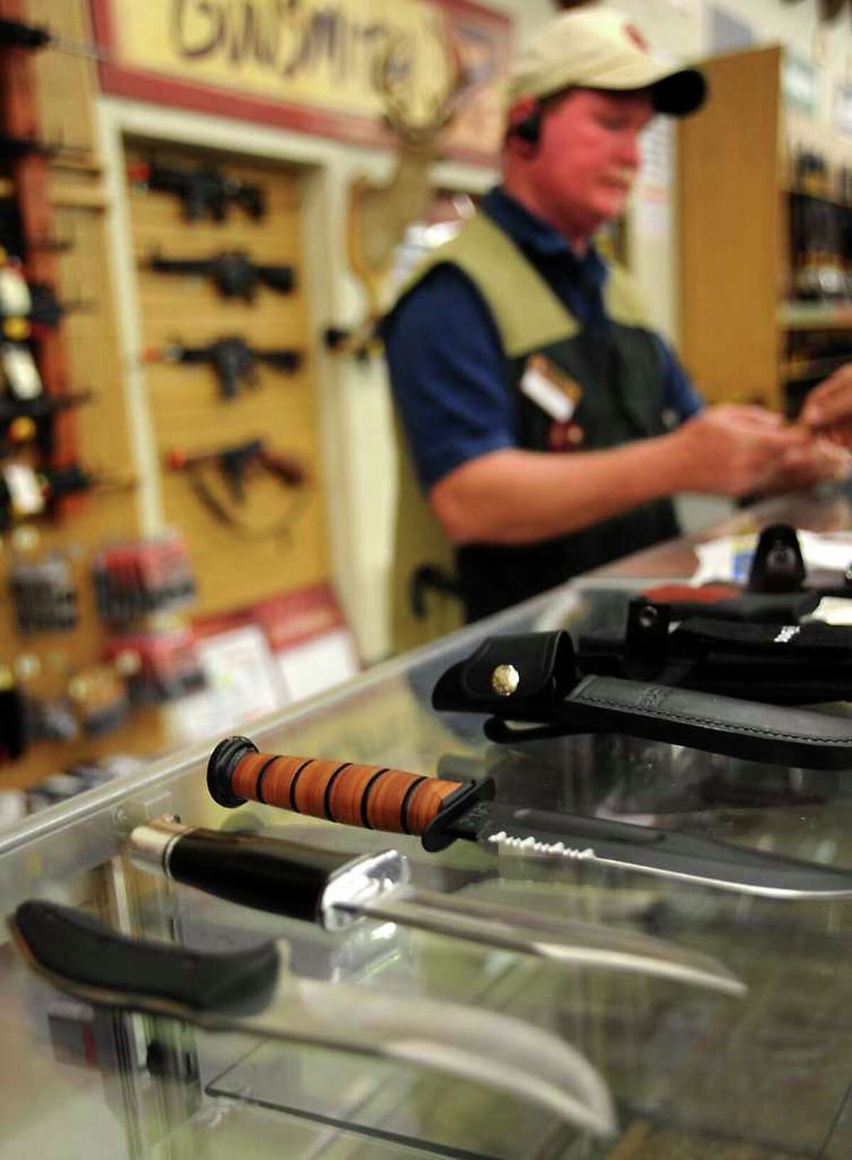 Want to carry bigger blades? Texas is prime candidate for knife law reform