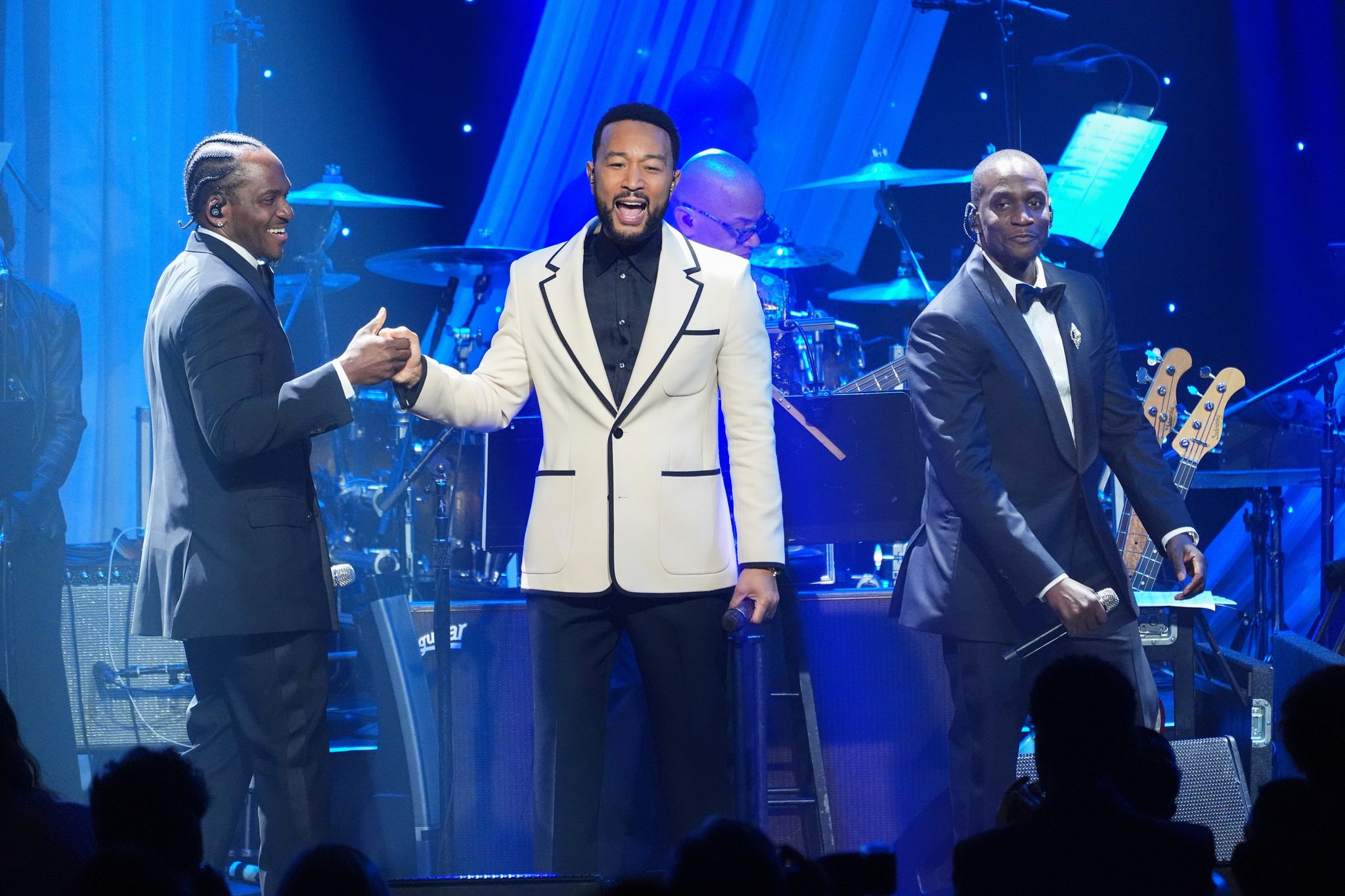 HUNTR/X, Art Garfunkel, Clipse and more light up pre-Grammy gala