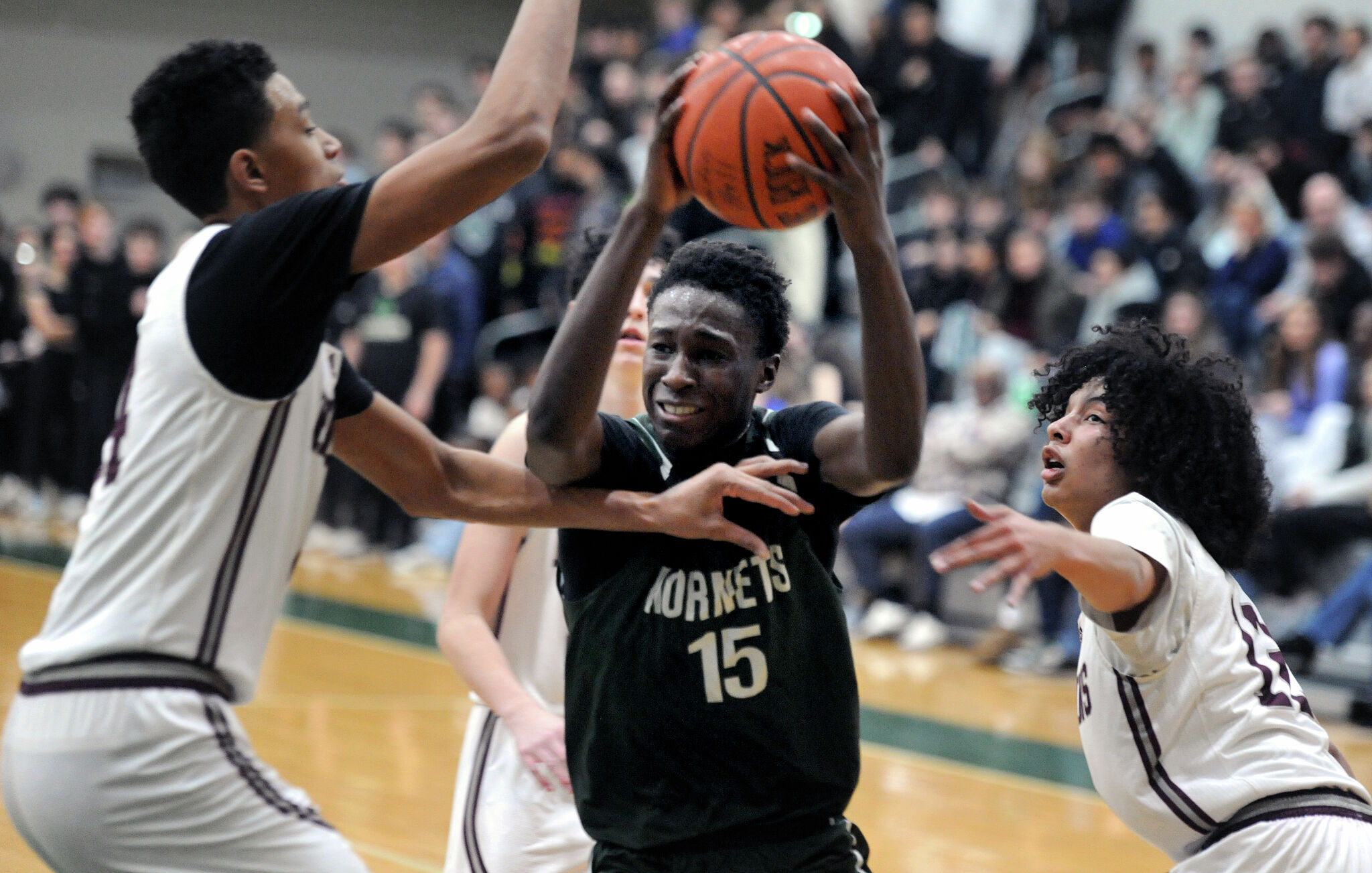CT basketball star Massa Toure transferring from Hamden Hall to Notre Dame-West Haven