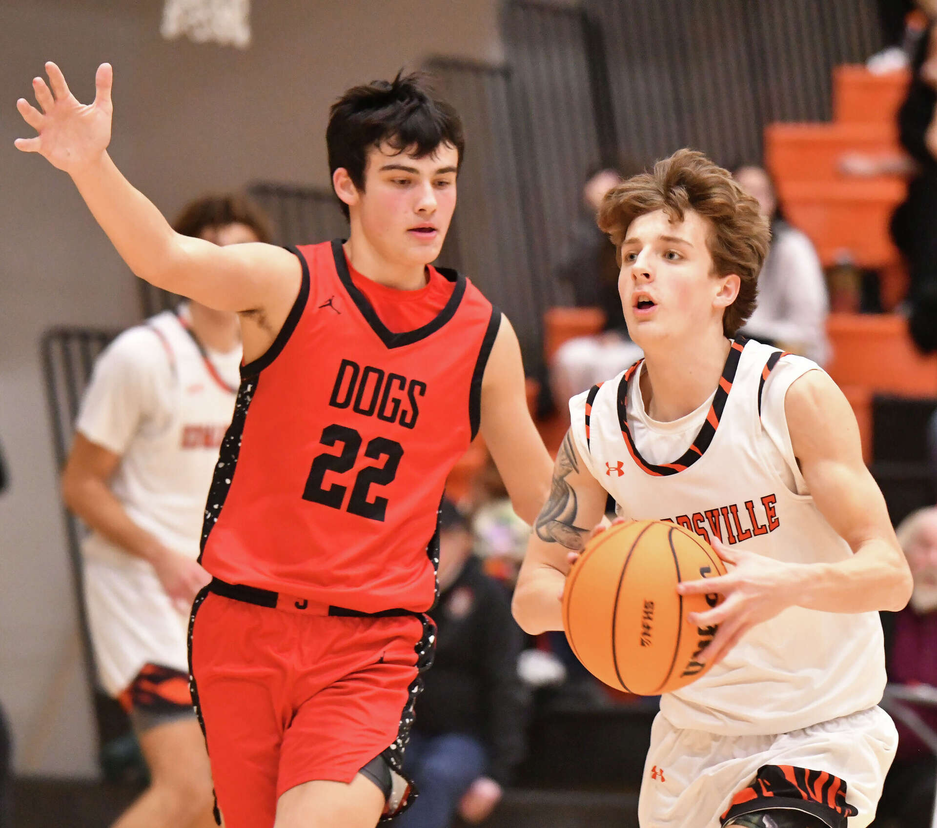 Edwardsville boys basketball hosting Staunton for IHSA action