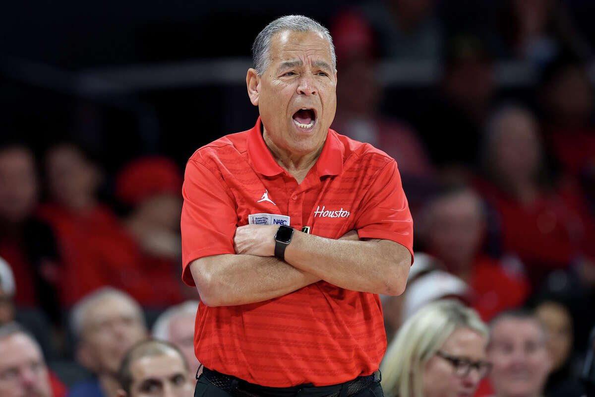 Houston head coach Kelvin Sampson isn't satisfied with the financial state of the Cougars' athletic department.