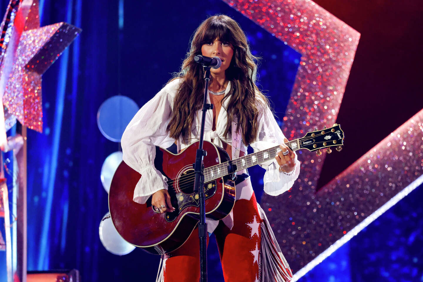 Ella Langley Austin show follows 'Choosin’ Texas' Billboard surge
