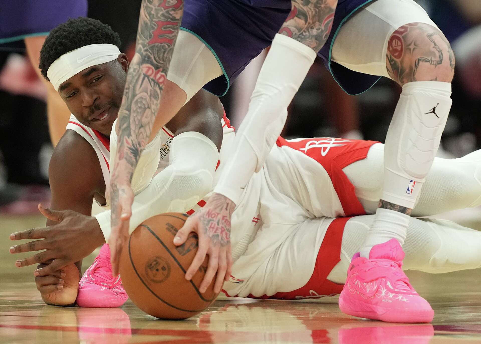 Houston Rockets Rows Houston Rockets drop second in a row with lackluster loss to Charlotte