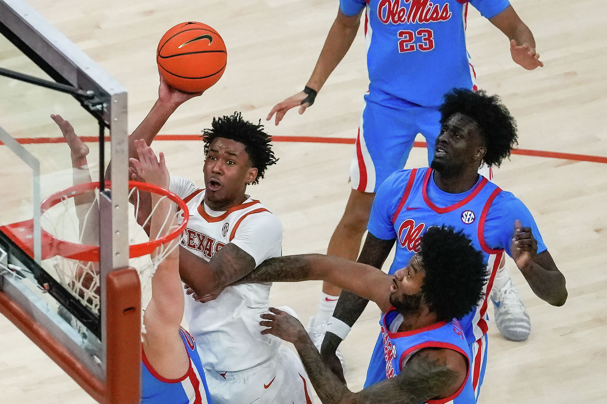 Texas vs Ole Miss: Replay, highlights as Longhorns blow big lead but get win