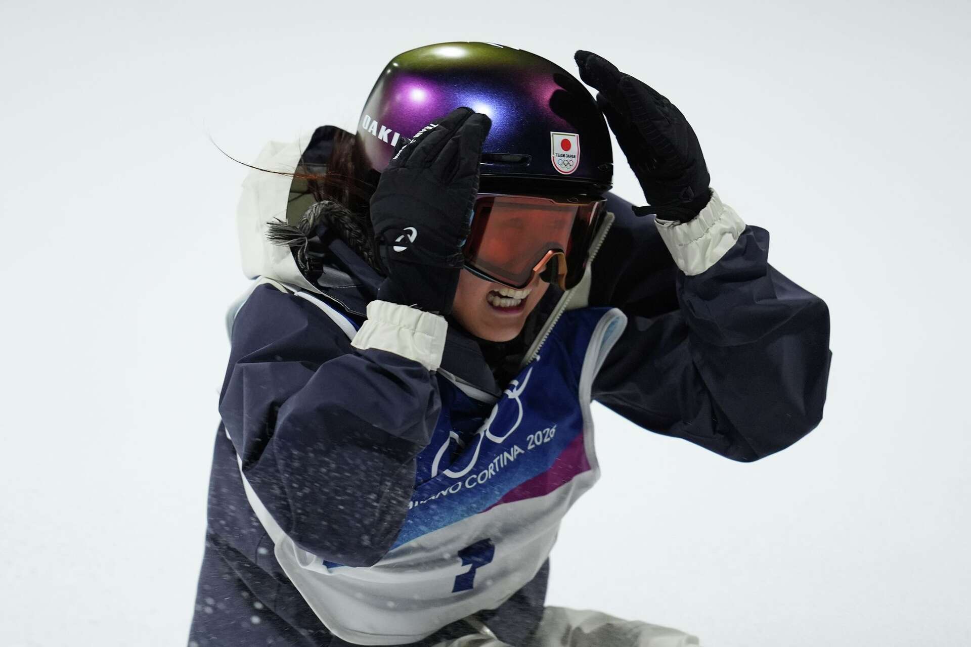 Japan wins another snowboard medal on the night big air queen Anna