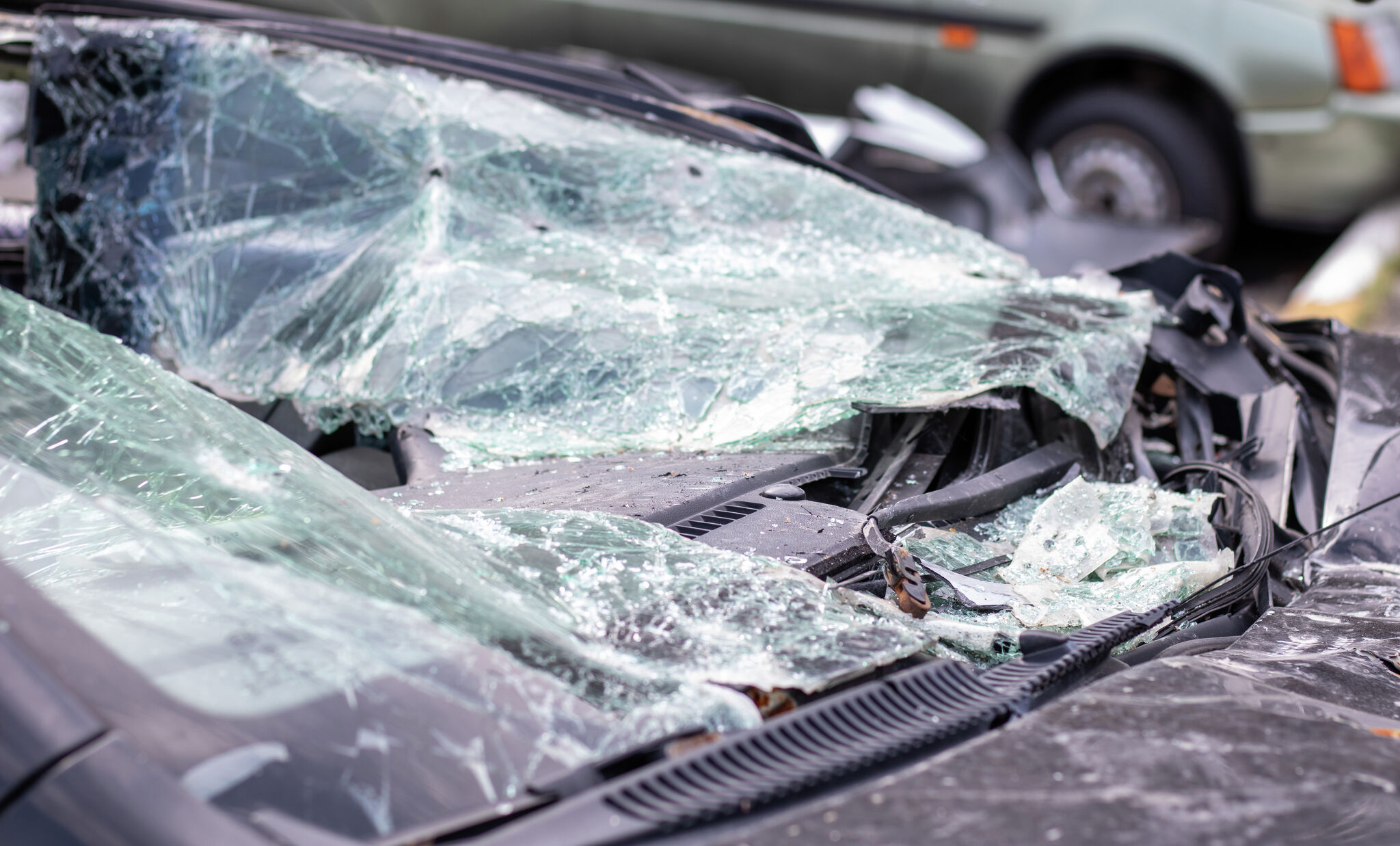 Teen dies, four injured after 13-year-old driver crashes pickup truck