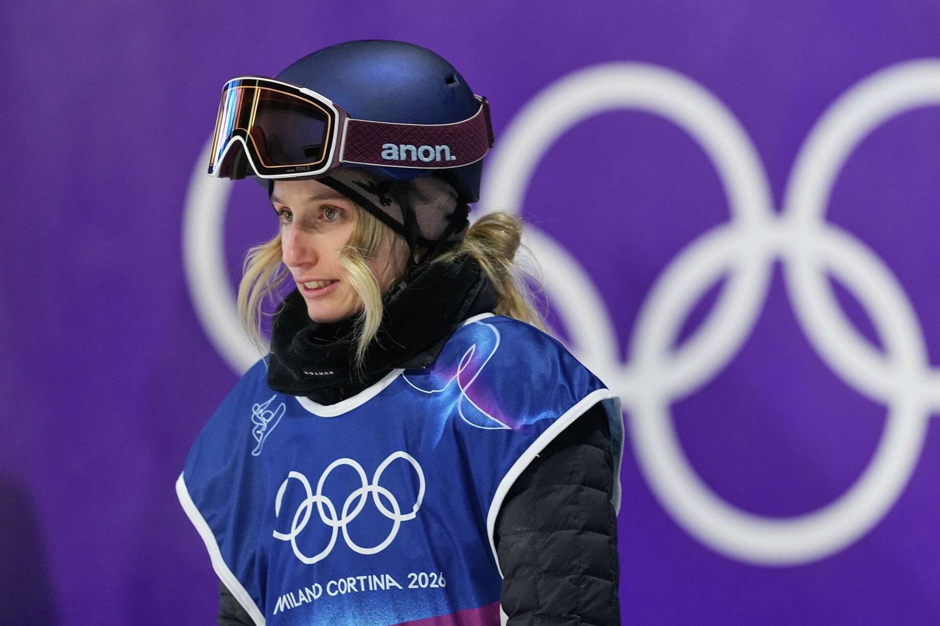 Japan wins another snowboard medal on the night big air queen Anna