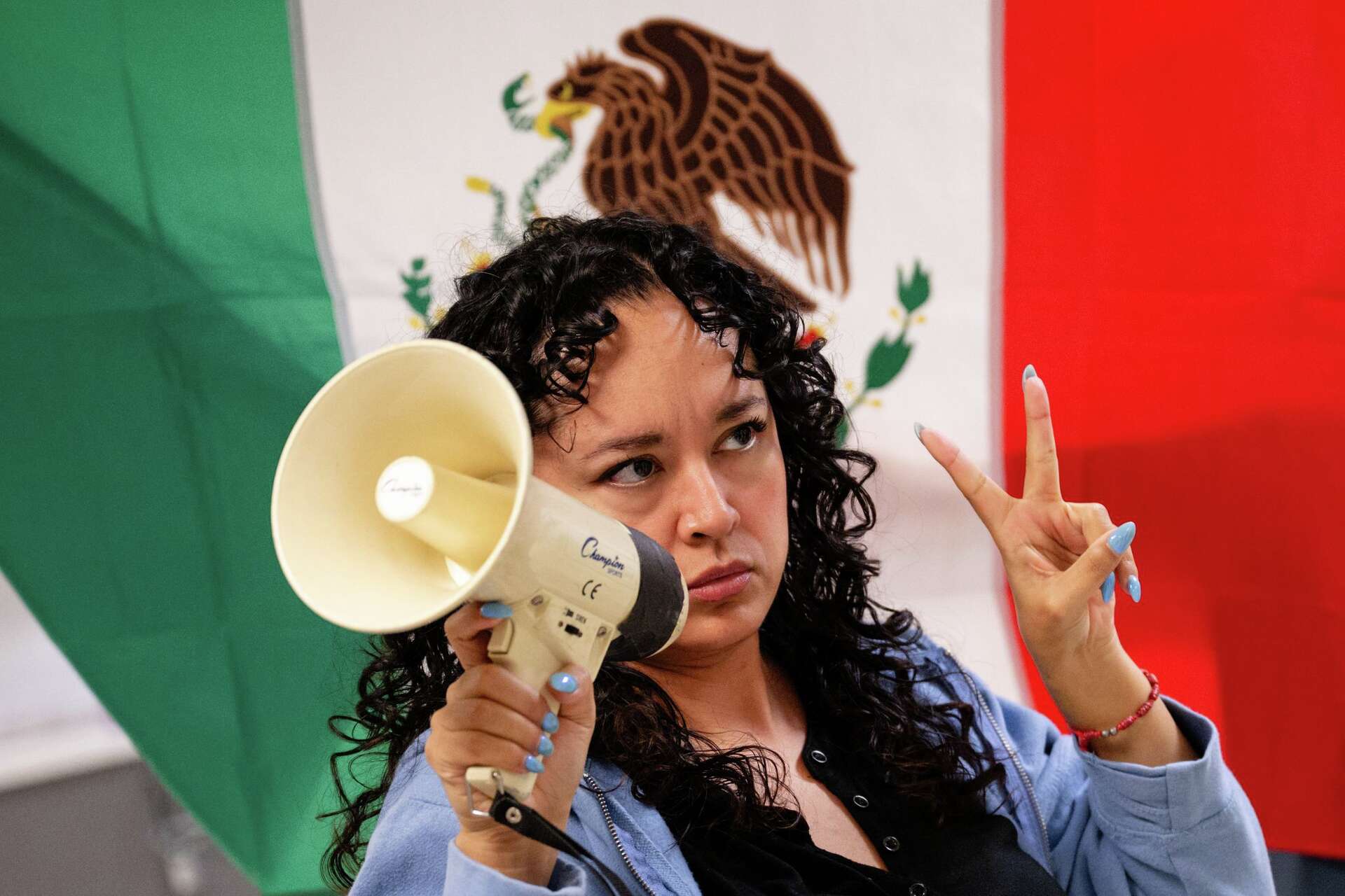 Hes A Poet Laureate Hes Undocumented He Has A World Premiere 