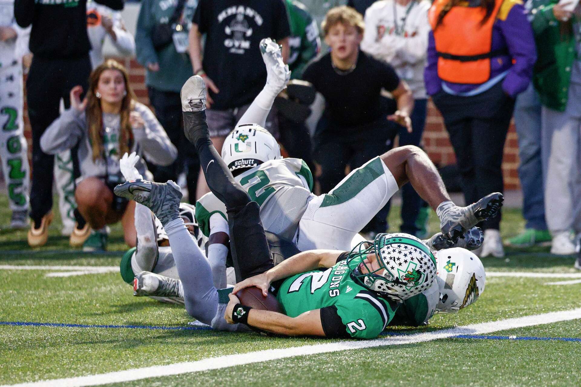 Watch DeSoto's game-clinching stop to beat Southlake Carroll