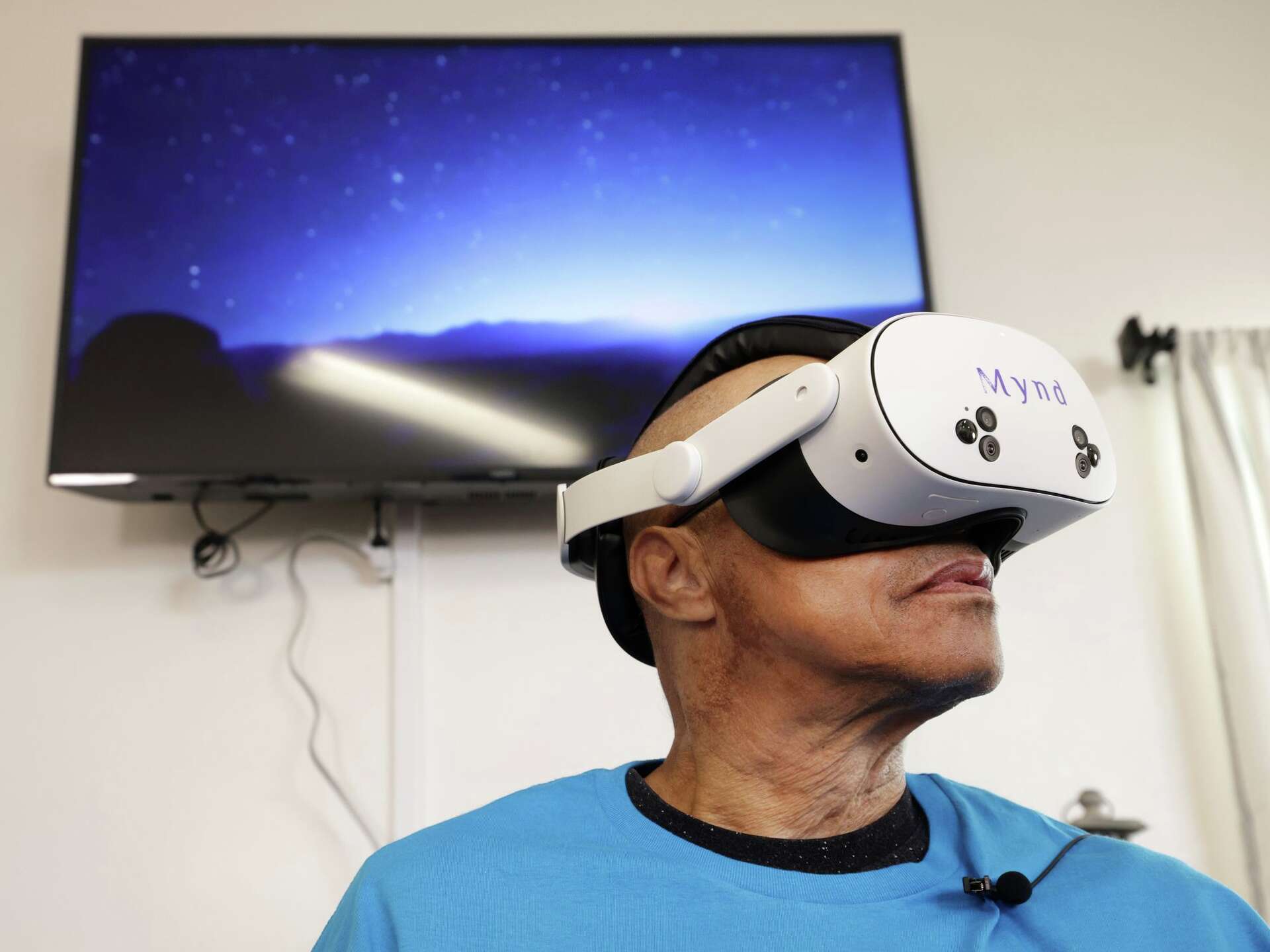 Virtual Reality Program Dallas company brings virtual reality therapy to seniors