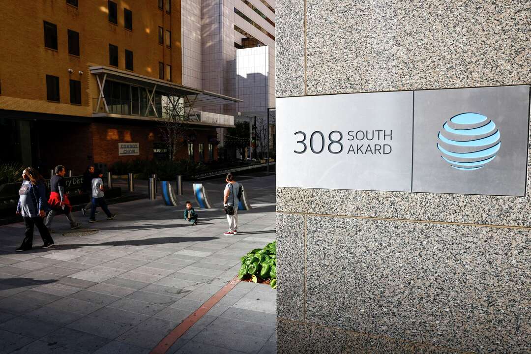 What to know about AT&T's planned relocation to Plano