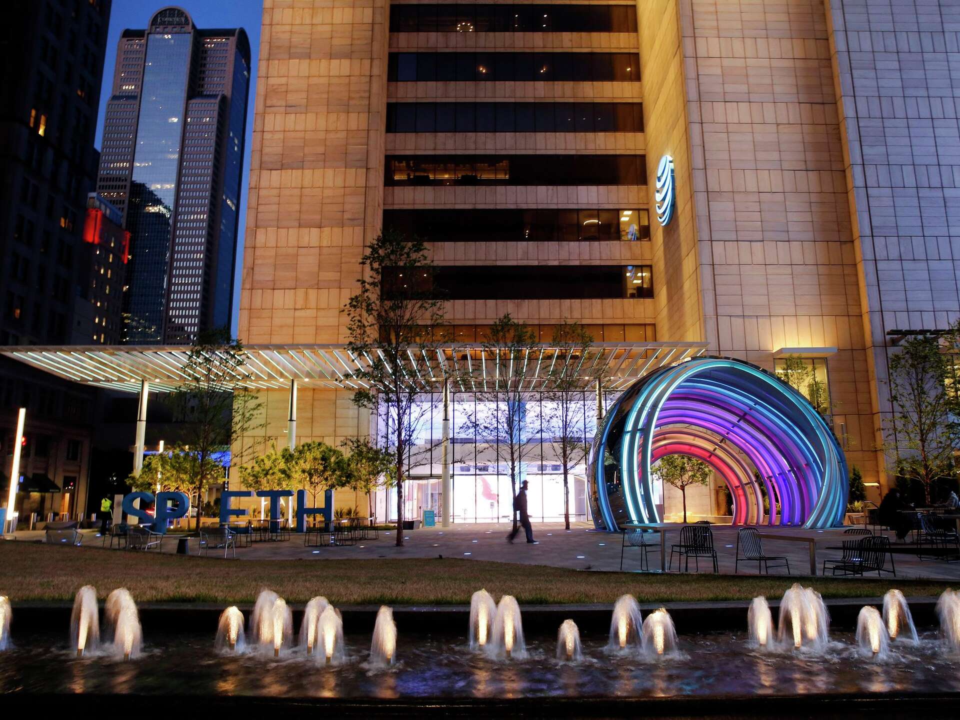 AT&T marks 'the call that started it all' with $250B infrastructure pledge