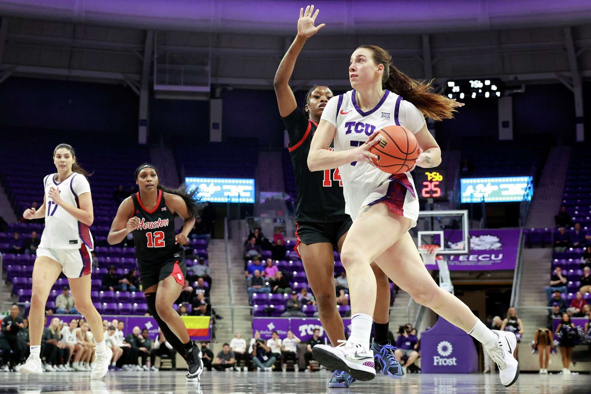 TCU rolls past BYU, advances to face Kansas State in Big 12 tourney