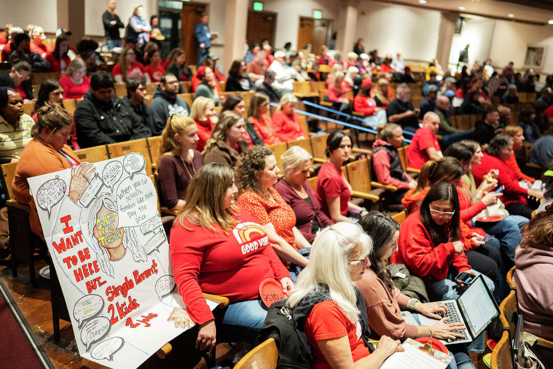 Bay Area school district faces the worst financial issues in CA