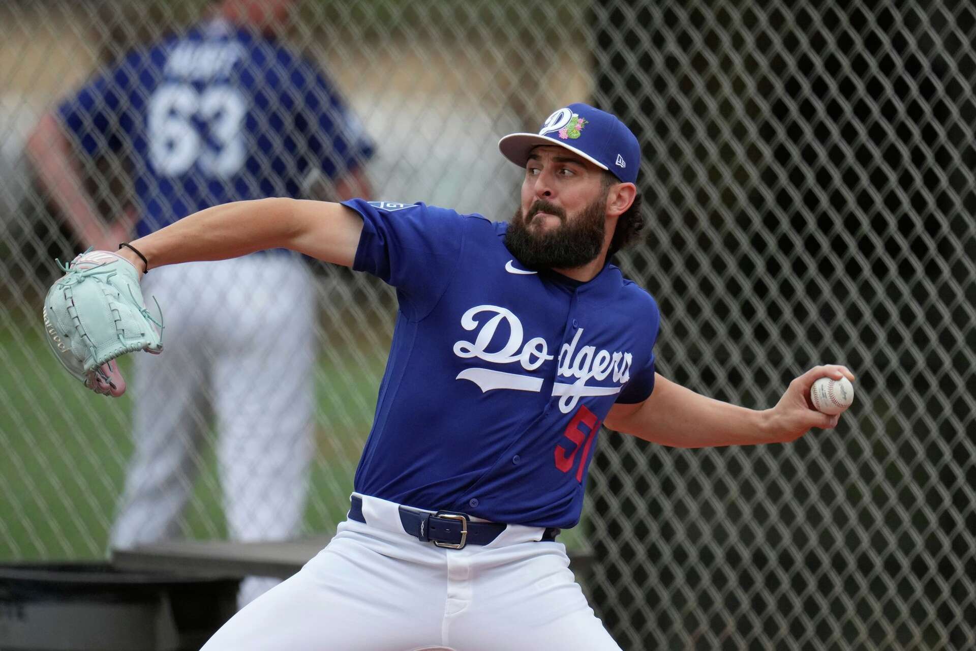 Dodgers pitcher Alex Vesia grateful for support after daughter's death