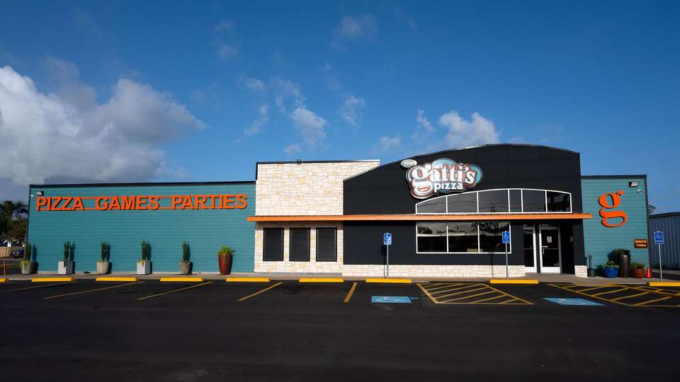 Laredo is one of many cities announced as planned expansion sites for the chain Mr. Gatti's Pizza.