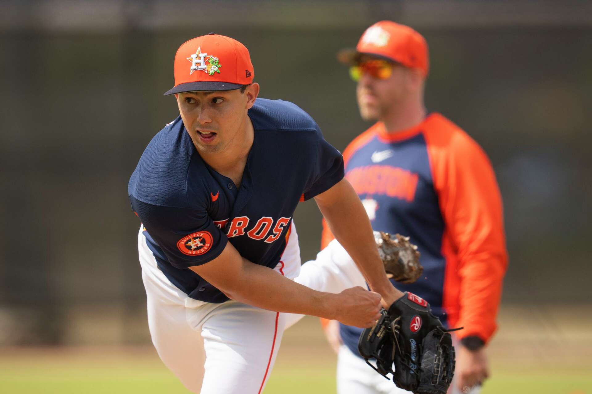 Reliever Christian Roa grew up in Houston, now trying to make Astros