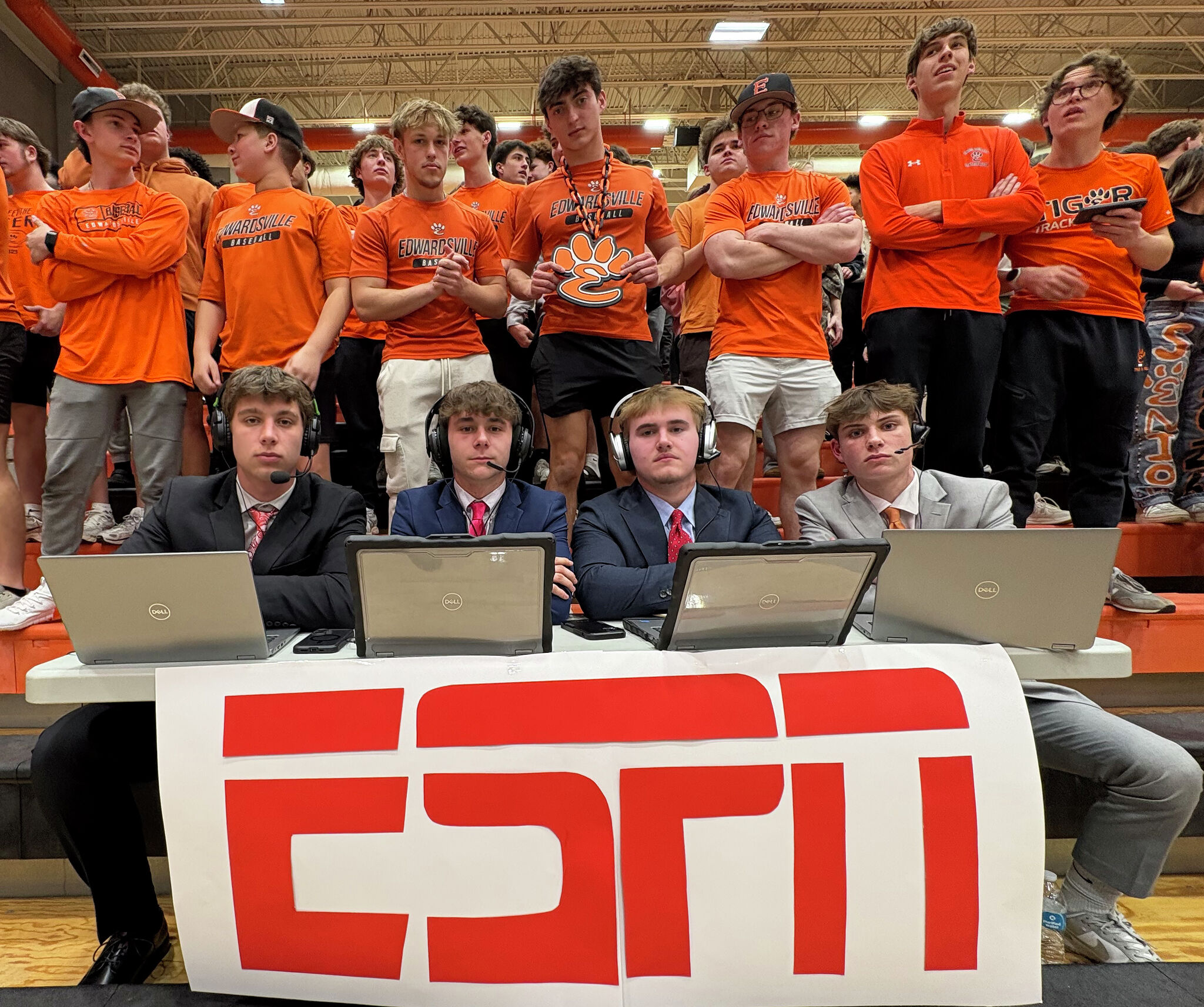 Artistic Two Players Are Tied For The First-round Lead At The Lpga Thailand Tournament Moment for Your Screen Artistic Two Players Are Tied For The First-round Lead At The Lpga Thailand Tournament Moment for Your Screen