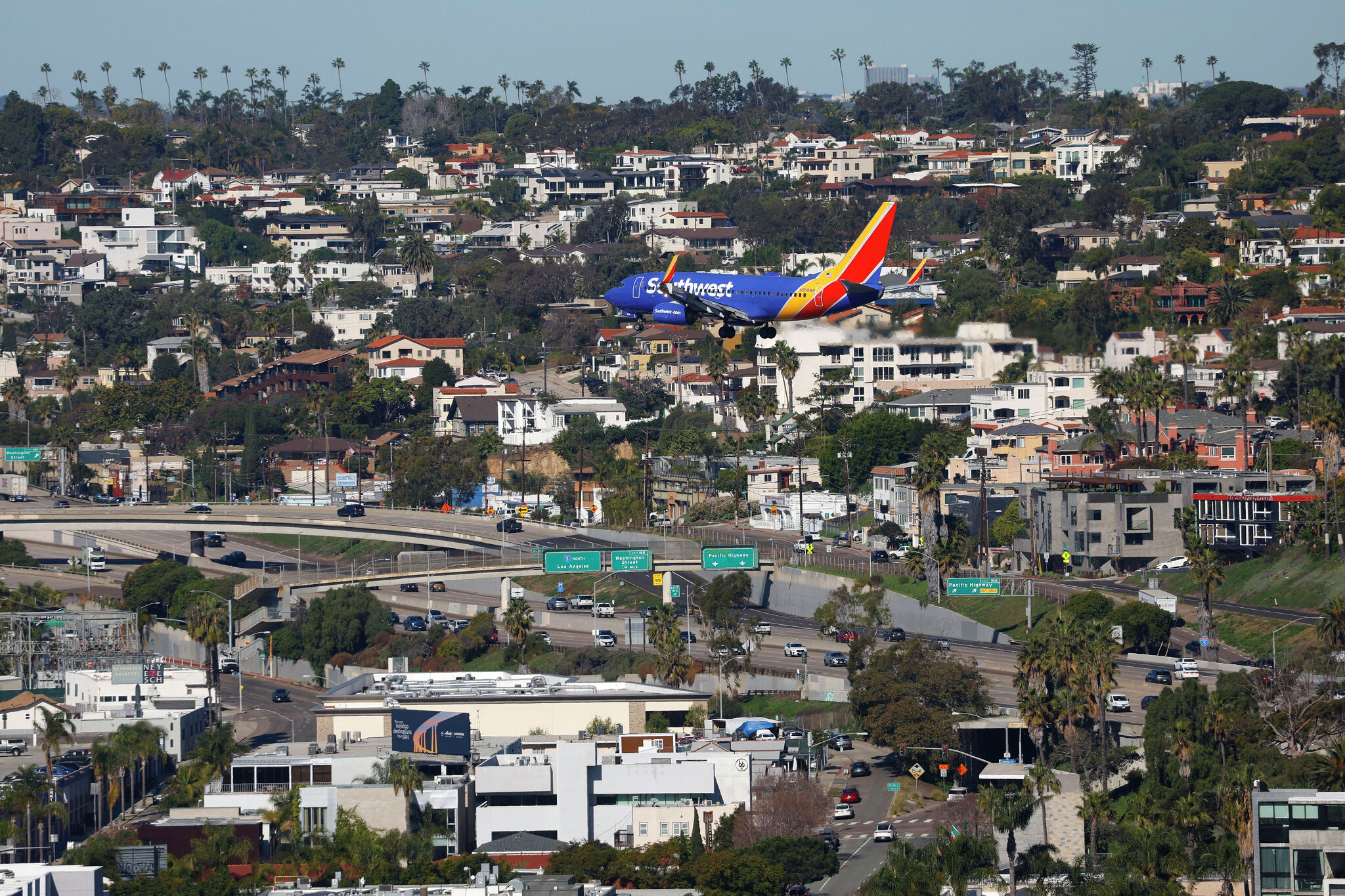 sfgate.com - Jim Glab - Travelers love criticizing Southwest. It just posted record revenues.