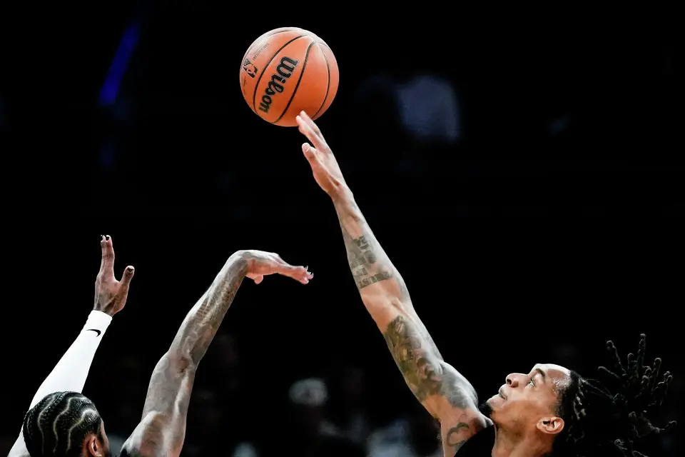 San Antonio Spurs guard Devin Vassell (24) blocks at attempt from Phoenix Suns guard Jalen Green (4) in the first quarter as the Spurs take on the Suns on Thursday night, Feb. 19, 2026 in the first of two “I-35 Series” games in Austin at the Moody Center.