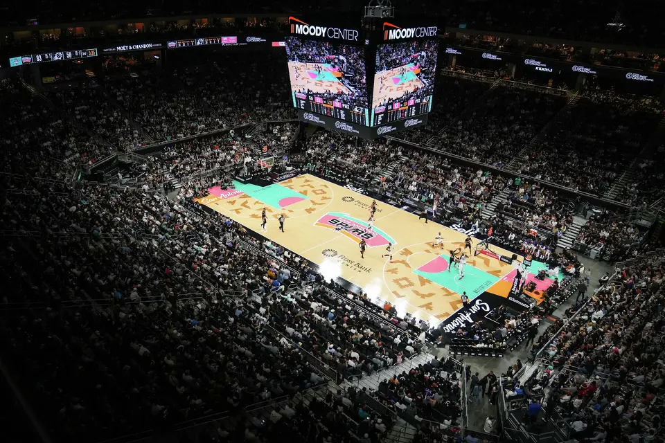 The San Antonio Spurs play the Phoenix Suns in the third quarter as the Spurs take on the Suns on Thursday night, Feb. 19, 2026 in the first of two “I-35 Series” games in Austin at the Moody Center. The Spurs won the game 121-94.