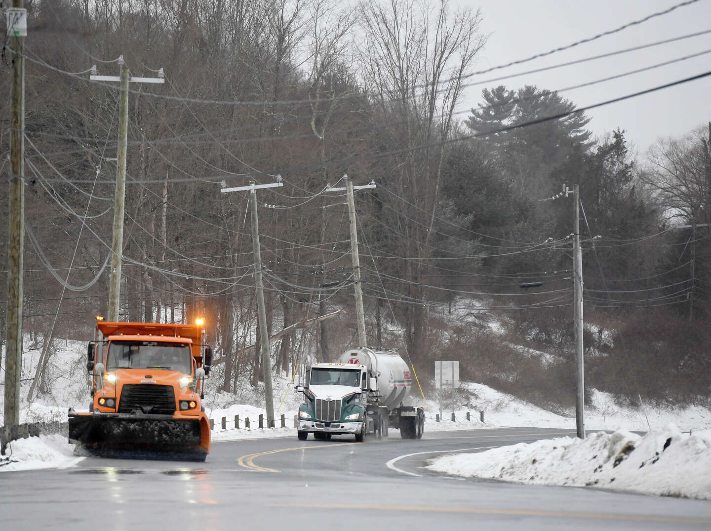 Blizzard warning for CT as storm threatens up to 20 inches of snow