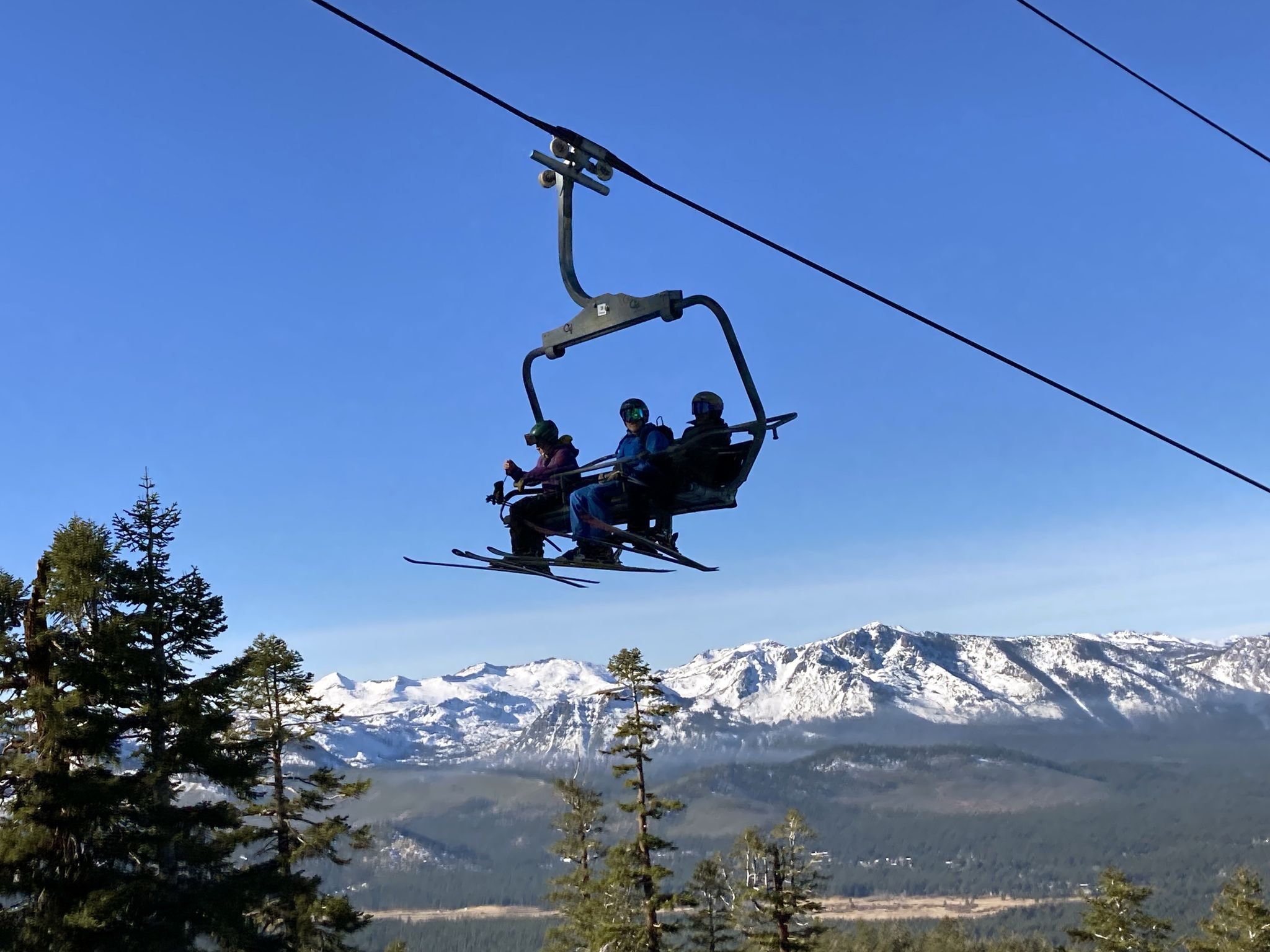 Heavenly Ski Resort to reopen to skiers this weekend