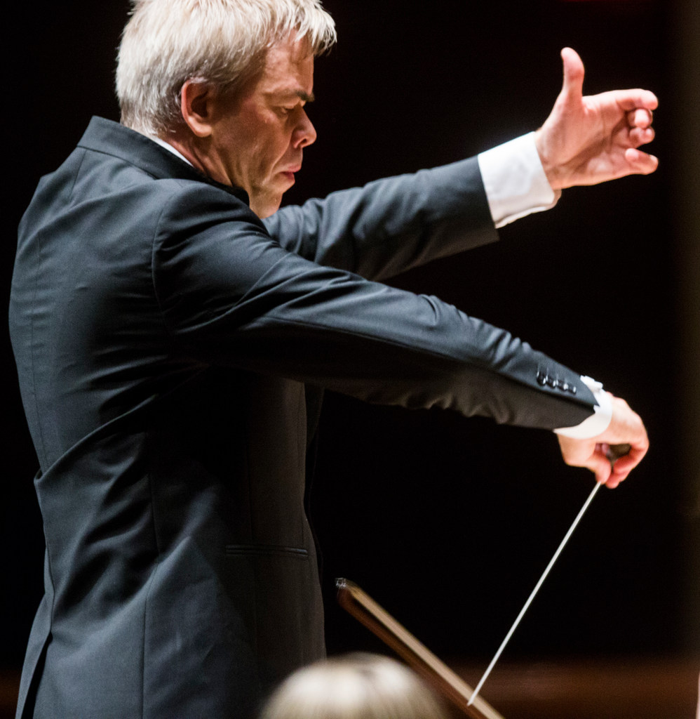 Flamboyant flailings from Finnish conductor Hannu Lintu whip up bold ...